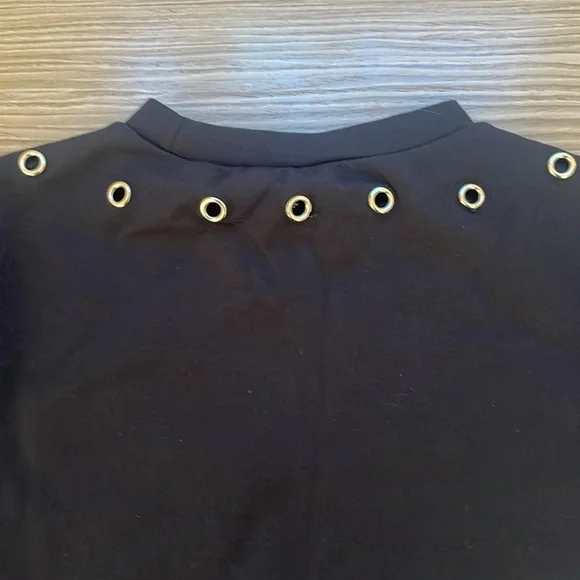 Fashion Nova XS Black Long Sleeve Bodysuit w/silver grommet detail front & back - Picture 6 of 9